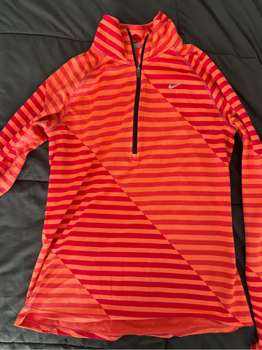 Nike Women’s Orange and Red Striped Quarter-Zip Guard